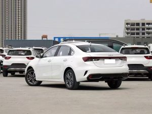 2024 for Kia K3 Luxury Intelligent Edition Fuel-Efficient 1.5L CVT Used Gasoline Urban Commuter Car for Daily Manual Automatic — image 4