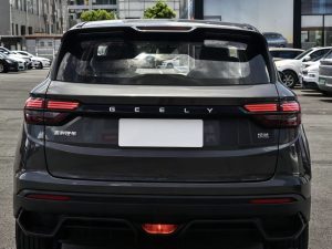 New Cars Hot Sale 2025 Geely Coolray 1.5L Manual Fuel Efficient Compact SUV Black Vehicle Cheap Car — image 4