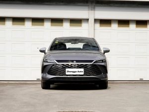 PHEV Hybrid Sports Automatic BYD Qin Plus DM I 2026 128KM 4-door 5-seat Sedan New Energy Vehicle New Cars — image 2