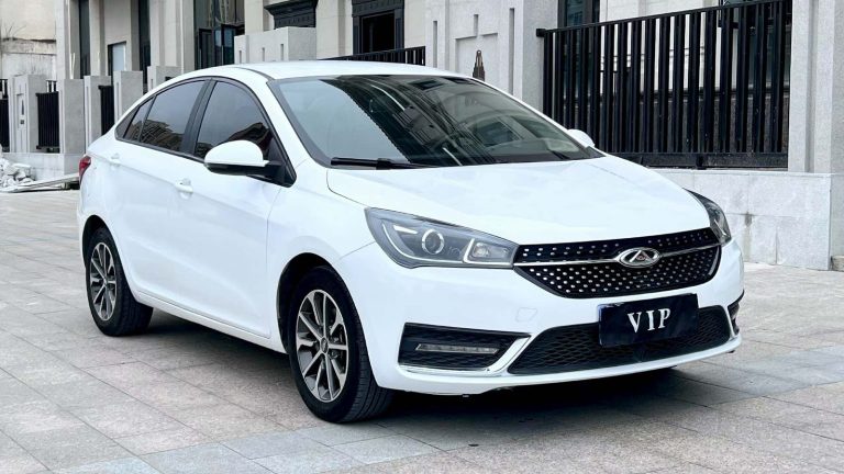 Second Hand Cars Top Selling Chery Arrizo 5 PRO 2021 1.5L CVT Engine CVT Transmission Second-hand Fuel Car detail image 3